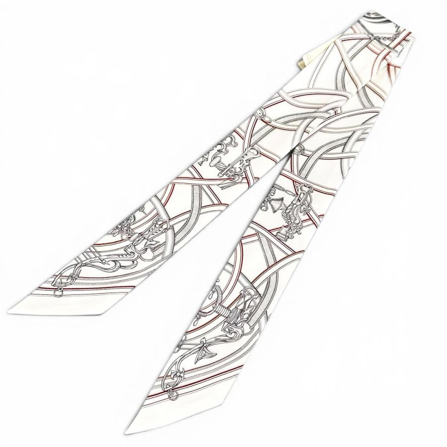 【美品】エルメス　スカーフ　ツイリー HERMES（エルメス） 未使用品△HERMES ツイリー 伝説のハーネス シルク
