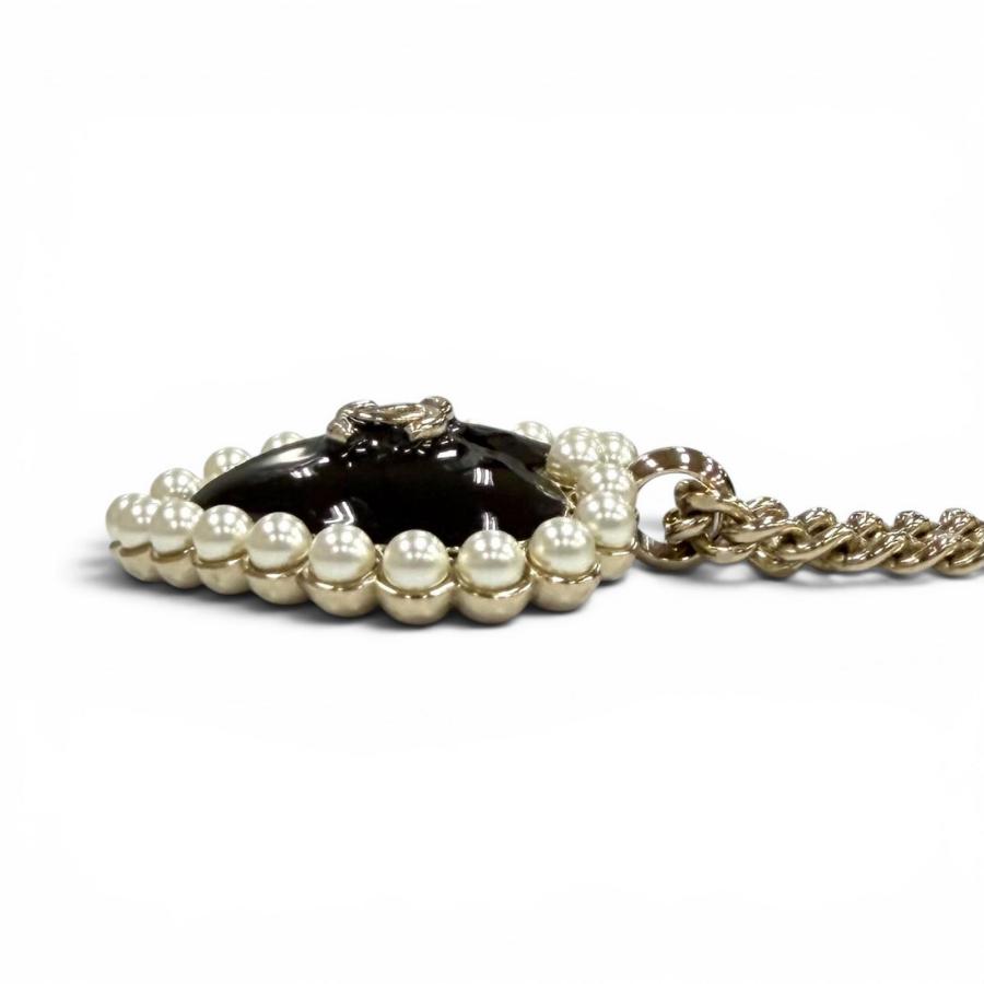 CHANEL（シャネル） 極美品☆CHANEL B25 ココマーク パール ハート 