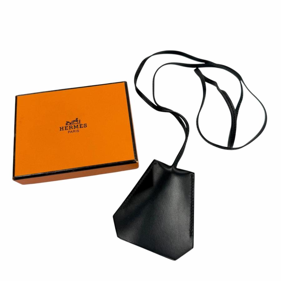 HERMES（エルメス） 美品▽HERMES ヴィンテージ レザー シルバー金具