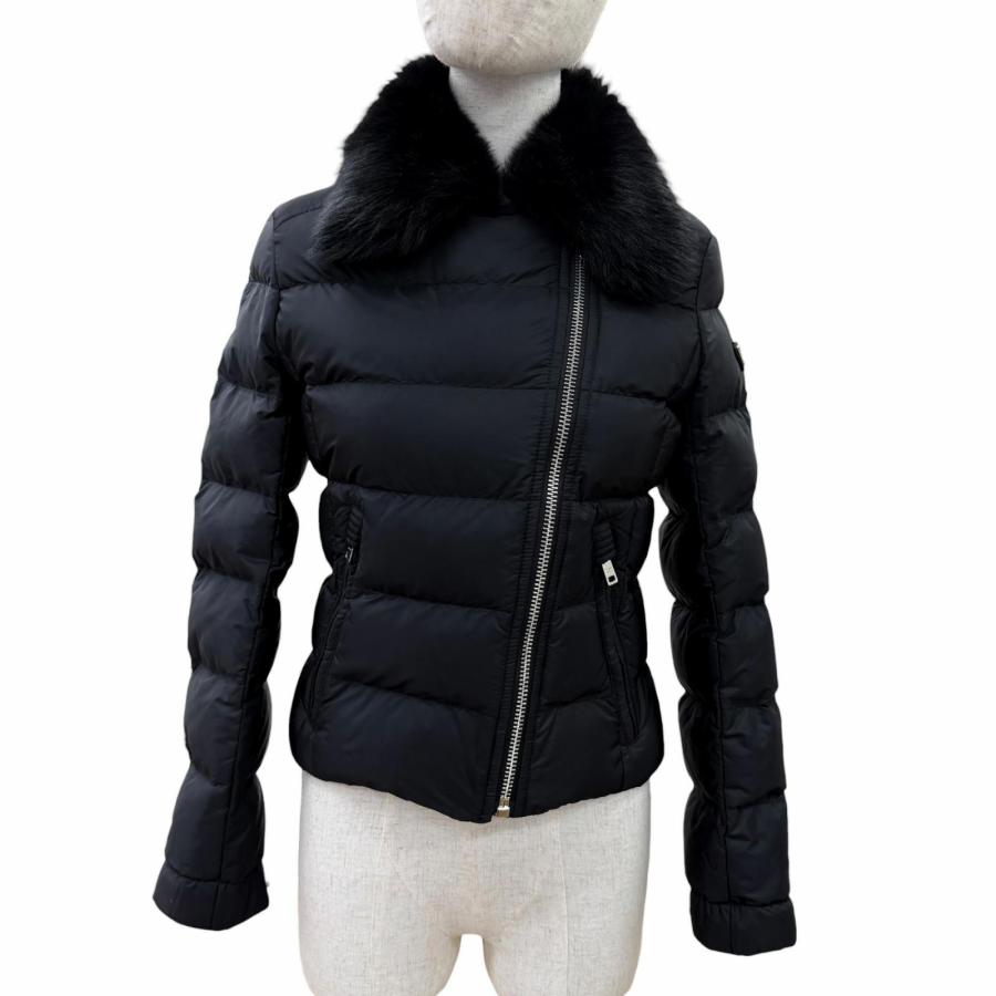 PRADA（プラダ） 美品☆PRADA 29Y510 トライアングルロゴプレート 