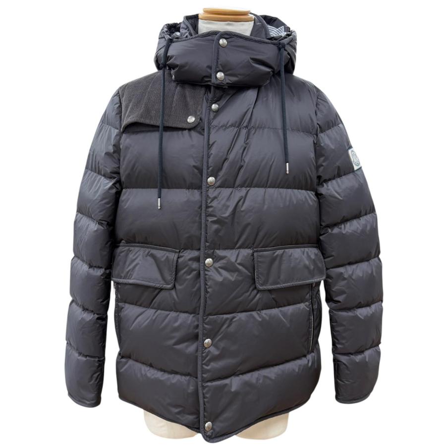 極美品▼MONCLER GAMME BLEU モンクレール ガムブルー B23914131280 ロゴワッペン フーデッド ZIPUP ダウンジャケット グレー 3 メンズ MONCLER（モンクレール） 極美品▽MONCLER GAMME BLEU ガムブルー