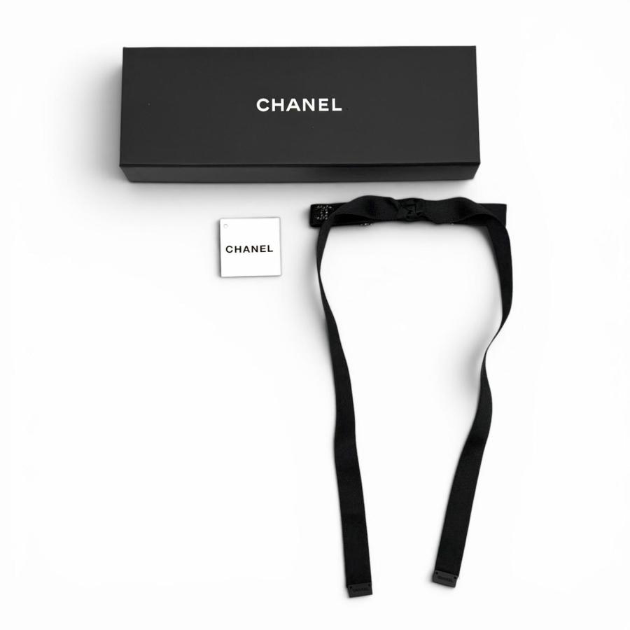 CHANEL（シャネル） 未使用品☆CHANEL 24B AAA428 シルク100％ ライン 