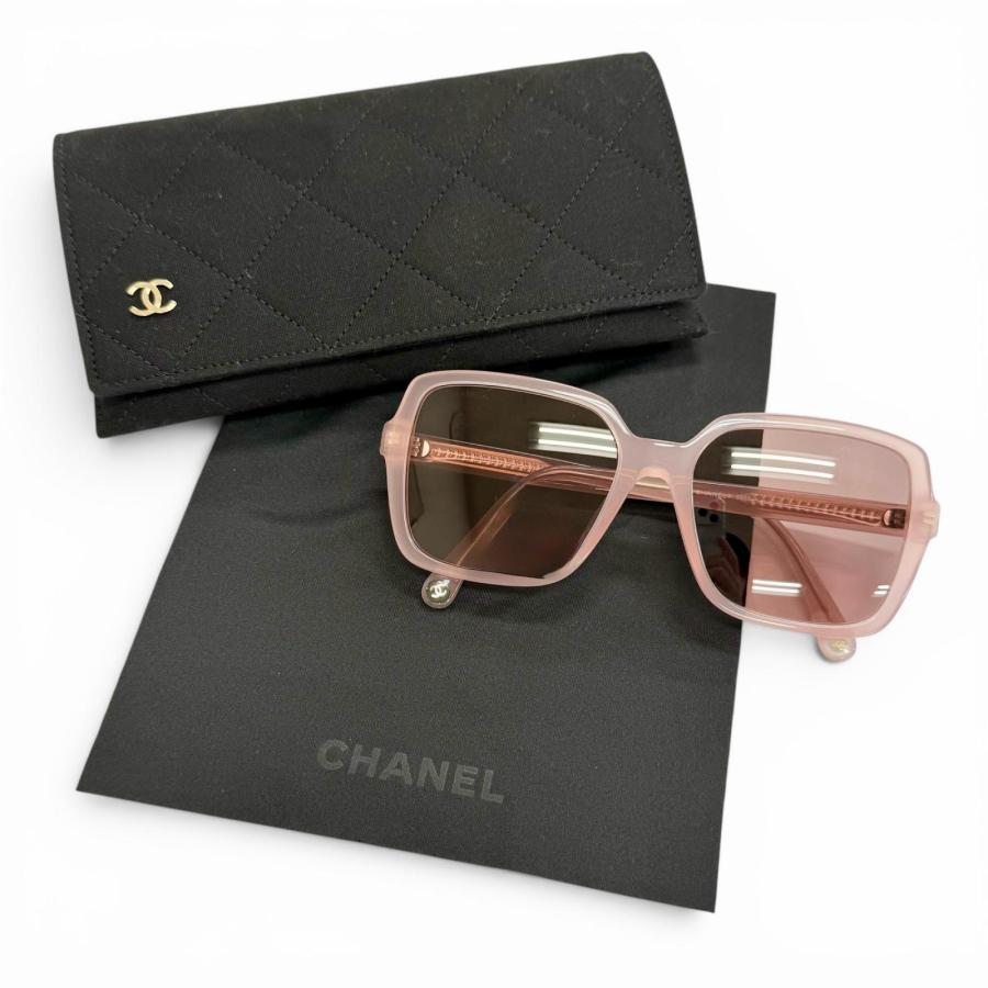 CHANEL（シャネル） 極美品△CHANEL 5505−A ココマーク ロゴ スクエア