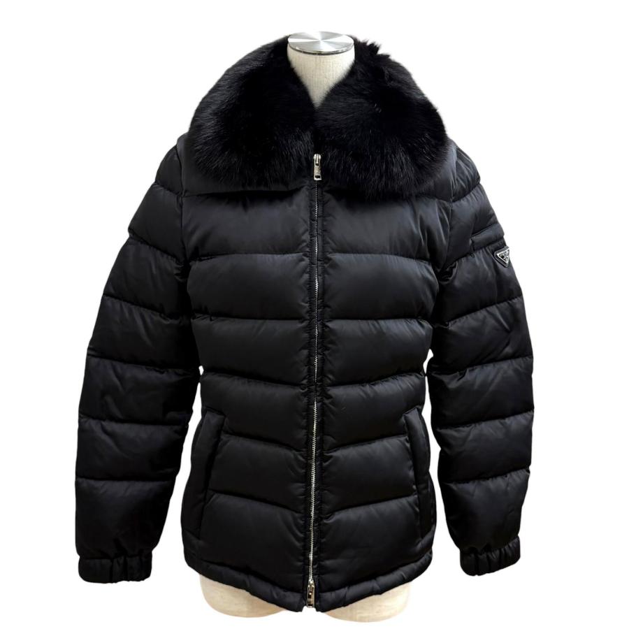 PRADA（プラダ） 美品☆PRADA 28B061 FOXファー トライアングルロゴ 