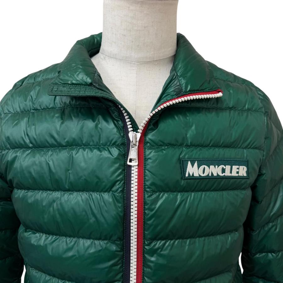 美品□MONCLER モンクレール F10911A11600 PETICHET GIUBBOTTO ロゴワッペン ライト ダウンジャケット グリーン 1 正規品 メンズ MONCLER（モンクレール） 美品□MONCLER F10911A11600 PETICHET