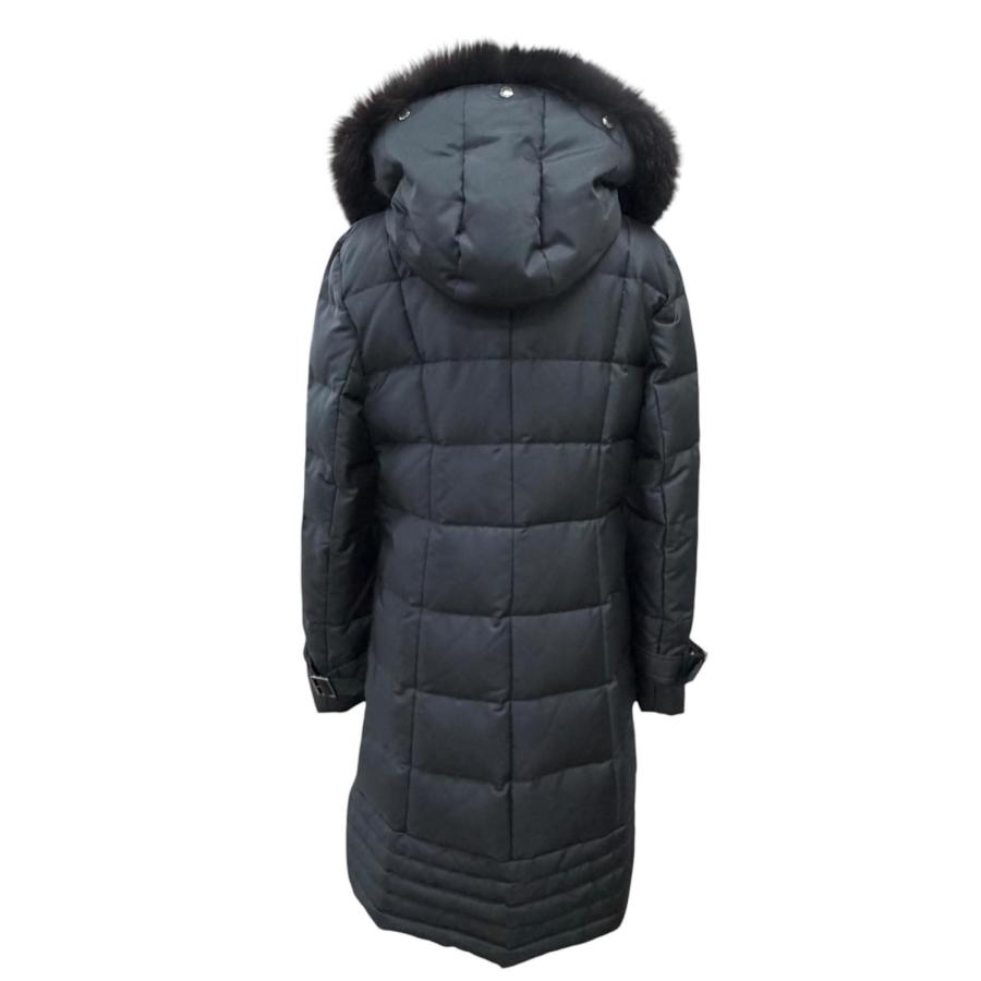 美品 バーバリーロンドン フォックスファー ダウンジャケット ノバチェック 黒 BURBERRY（バーバリー） 極美品△BURBERRY イタリア製生地使用 裏地