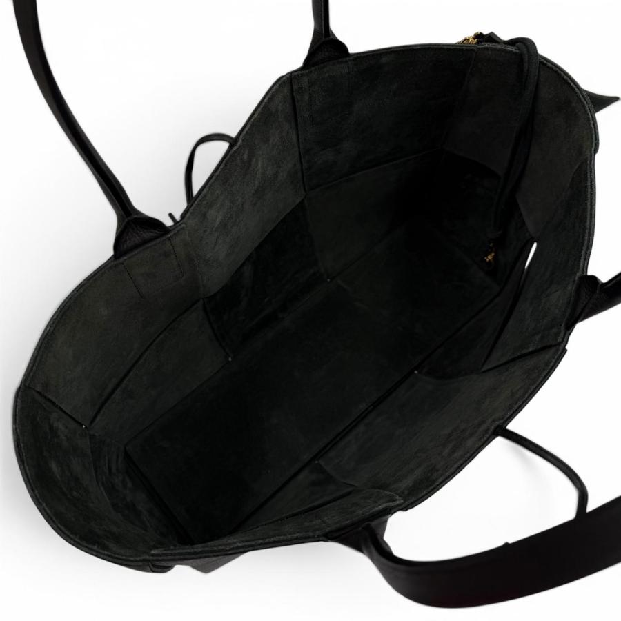 美品▼BOTTEGAVENETA ボッテガヴェネタ 609175 ミディアム ザ アルコ レザー ポーチ付き トートバッグ ブラック 伊製 メンズ 保存袋付き 美品▽BOTTEGAVENETA ボッテガヴェネタ 609175 ミディアム ザ アルコ