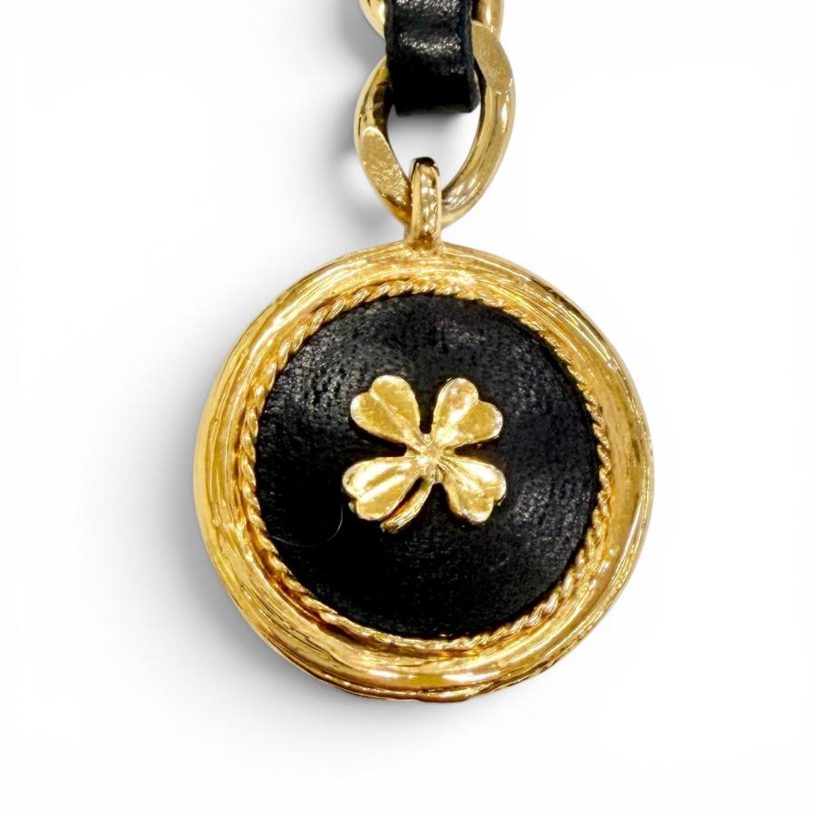 CHANEL（シャネル） 美品△CHANEL ヴィンテージ ココマーク クローバー
