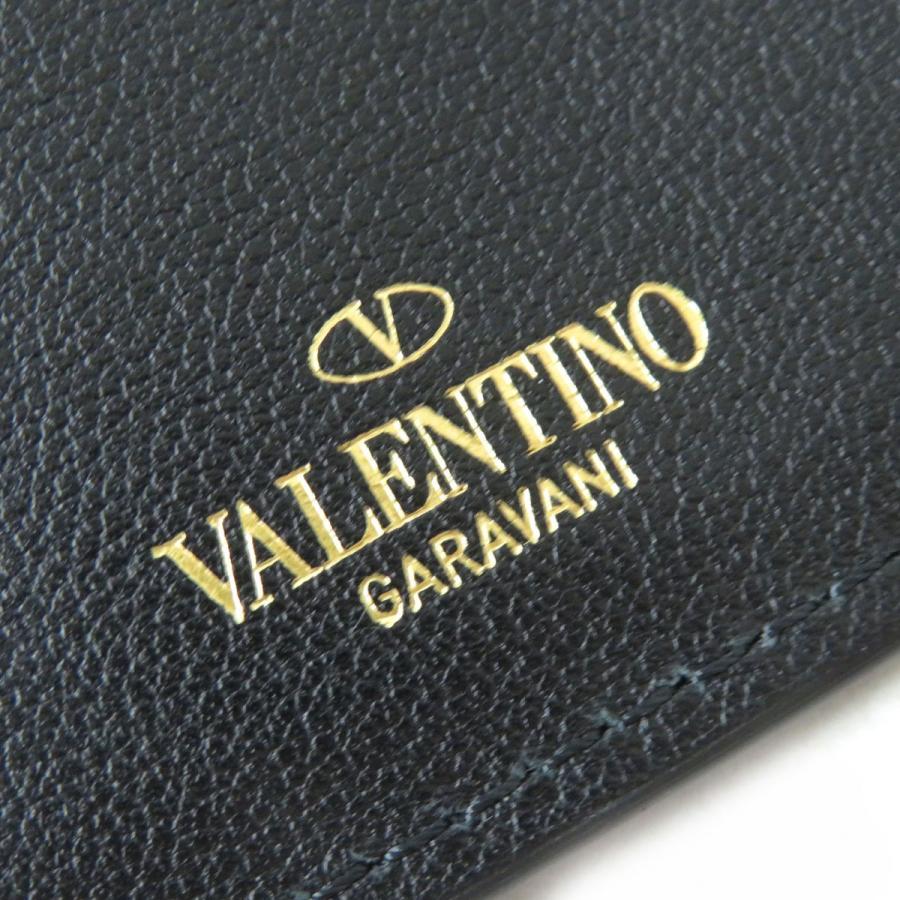 美品△VALENTINO ヴァレンティノ ロゴ金具 レザー パスポートケース