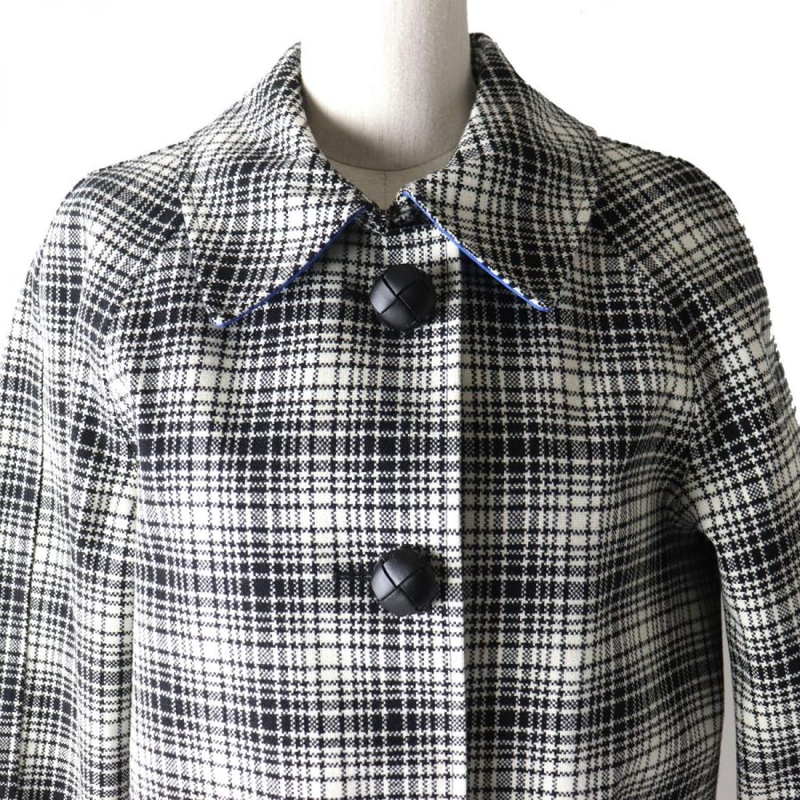 極美品△正規品 BURBERRY バーバリー 8001640 くるみボタン付 チェック 