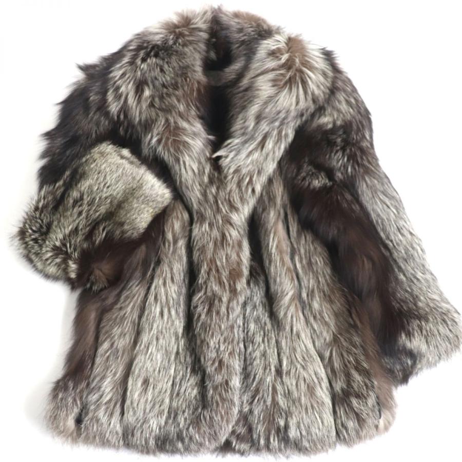 サガフォックス毛皮コートSAGA FOX ROYAL - 毛皮・ファーコート 