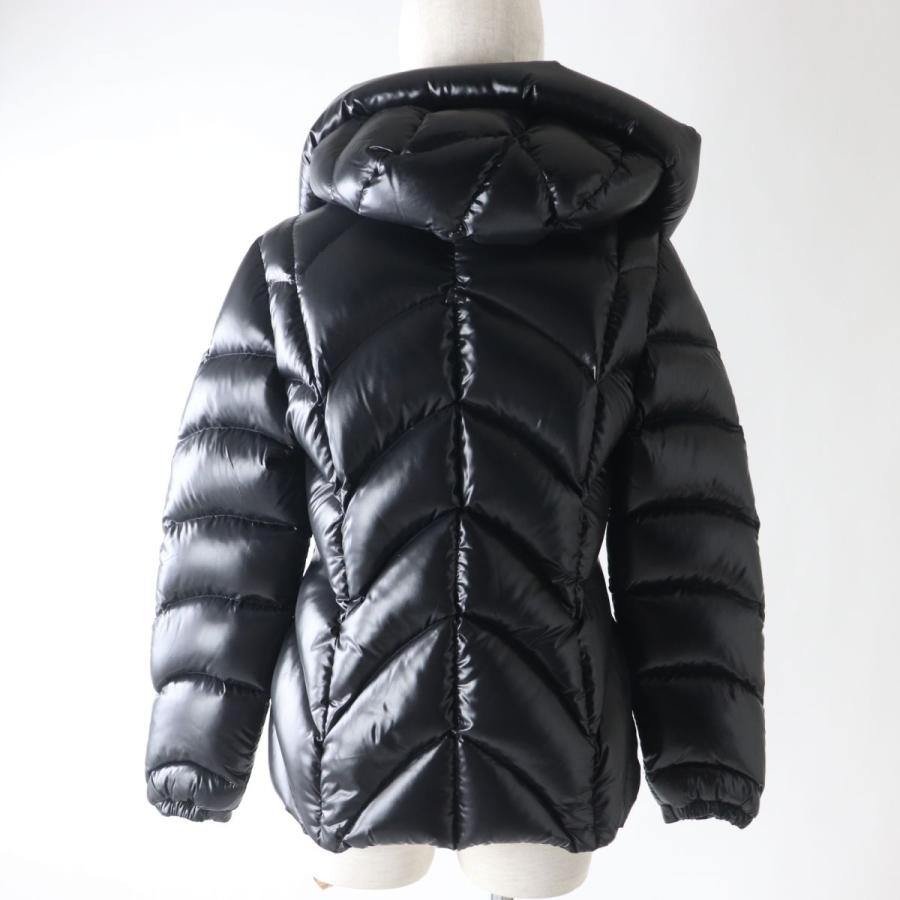 極美品☆MONCLER モンクレール AKEBIA アケビア ロゴワッペン・フード 