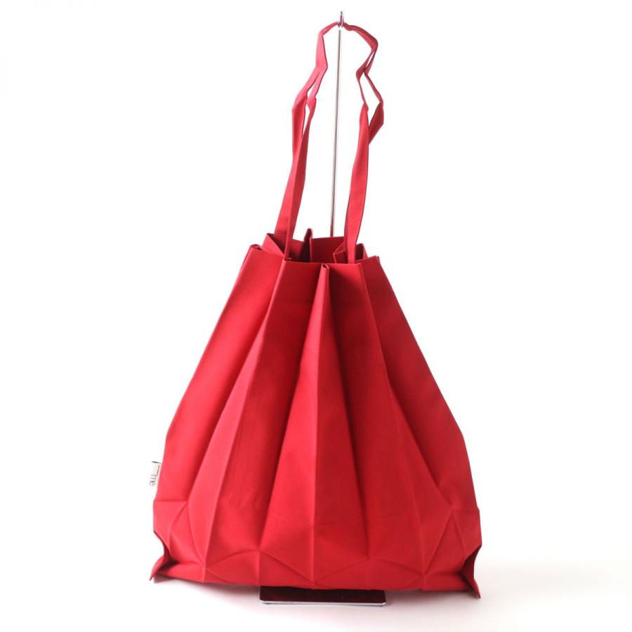 極美品☆正規品 me ISSEY MIYAKE ミーイッセイミヤケ MI11AG821 極美品☆正規品 me ISSEY MIYAKE ミーイッセイミヤケ MI11AG821