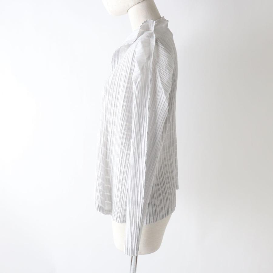 ISSEY MIYAKE 極美品☆正規 PLEATS PLEASE プリーツプリーズ ISSEY MIYAKE 極美品☆正規 PLEATS PLEASE プリーツプリーズ