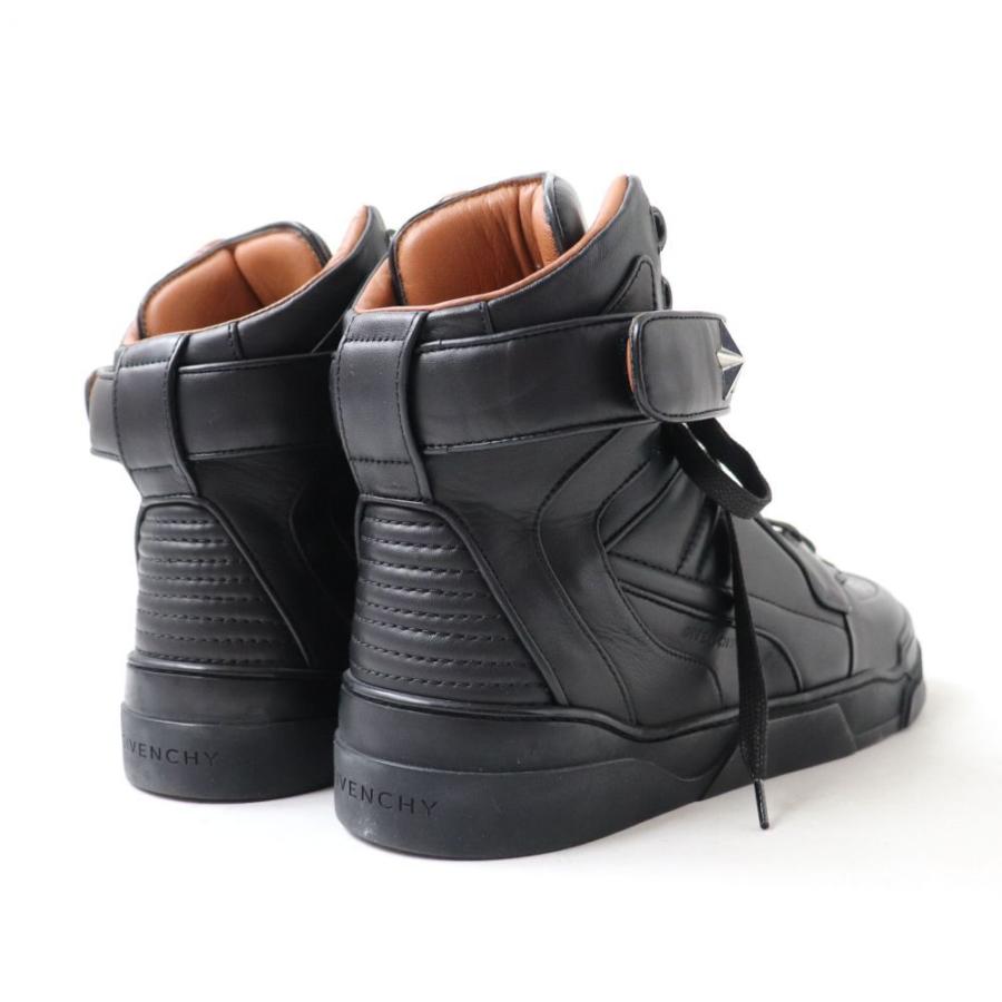 未使用品◇オシャレ♪ GIVENCHY ジバンシィ Tyson タイソン 未使用品◇オシャレ♪ GIVENCHY ジバンシィ Tyson タイソン