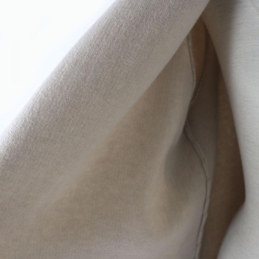 極美品☆正規品 FOXEY フォクシー 40390 ロゴプレート付 極美品☆正規品 FOXEY フォクシー 40390 ロゴプレート付