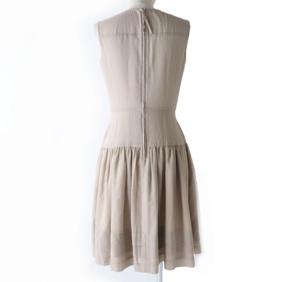 FOXEY 極美品☆正規品 NEWYORK フォクシーニューヨーク 39427 裾 FOXEY 極美品☆正規品 NEWYORK フォクシーニューヨーク 39427 裾