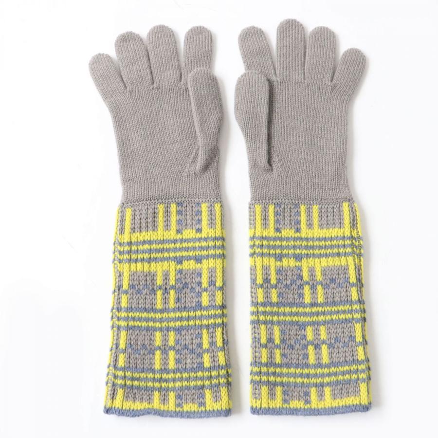 HERMES 未使用品☆HERMES エルメス H柄 カシミヤ100% ニット HERMES 未使用品☆HERMES エルメス H柄 カシミヤ100% ニット