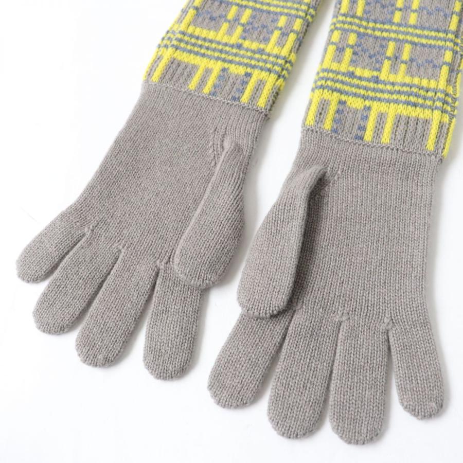 HERMES 未使用品☆HERMES エルメス H柄 カシミヤ100% ニット HERMES 未使用品☆HERMES エルメス H柄 カシミヤ100% ニット