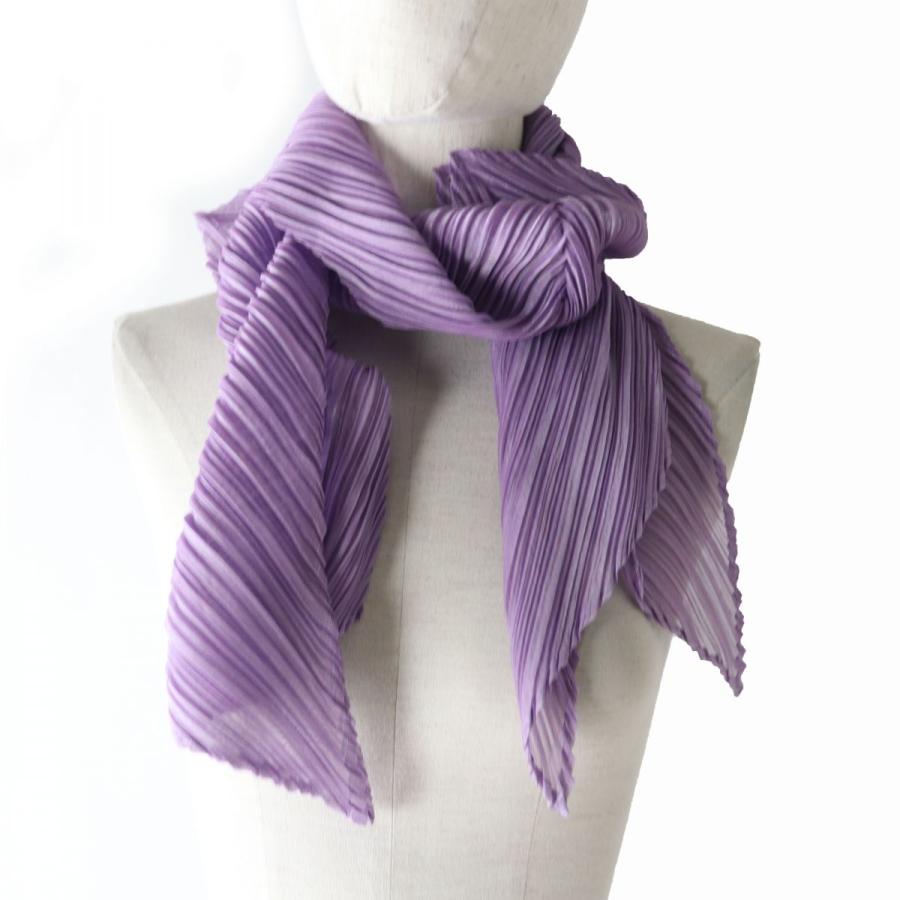 ISSEY MIYAKE 極美品☆正規品 PLEATS PLEASE プリーツプリーズ ISSEY MIYAKE 極美品☆正規品 PLEATS PLEASE プリーツプリーズ