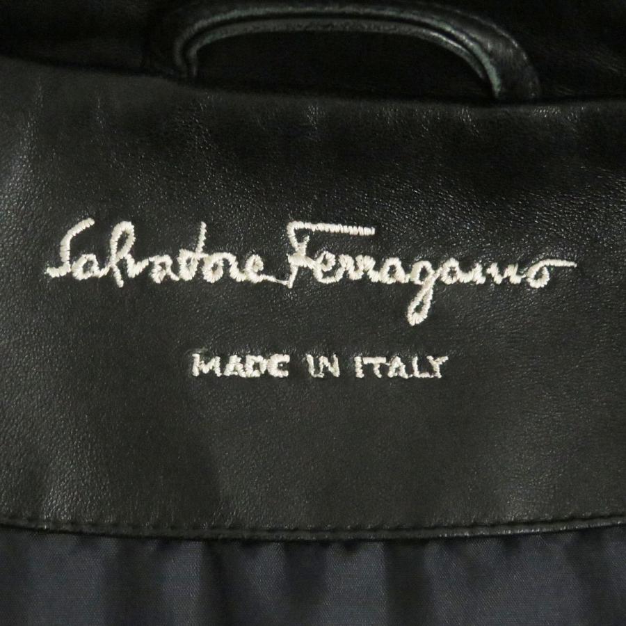 良品□Salvatore Ferragamo/サルヴァトーレフェラガモ 襟元