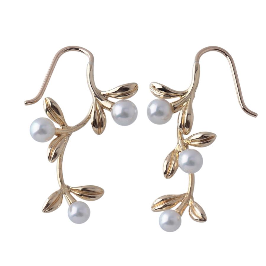 MIKIMOTO パール　葉っぱのピアス　ミキモト　K18 アコヤ真珠　ピアス MIKIMOTO（ミキモト） パール ピアス オリーブリーフ アコヤパール4.0
