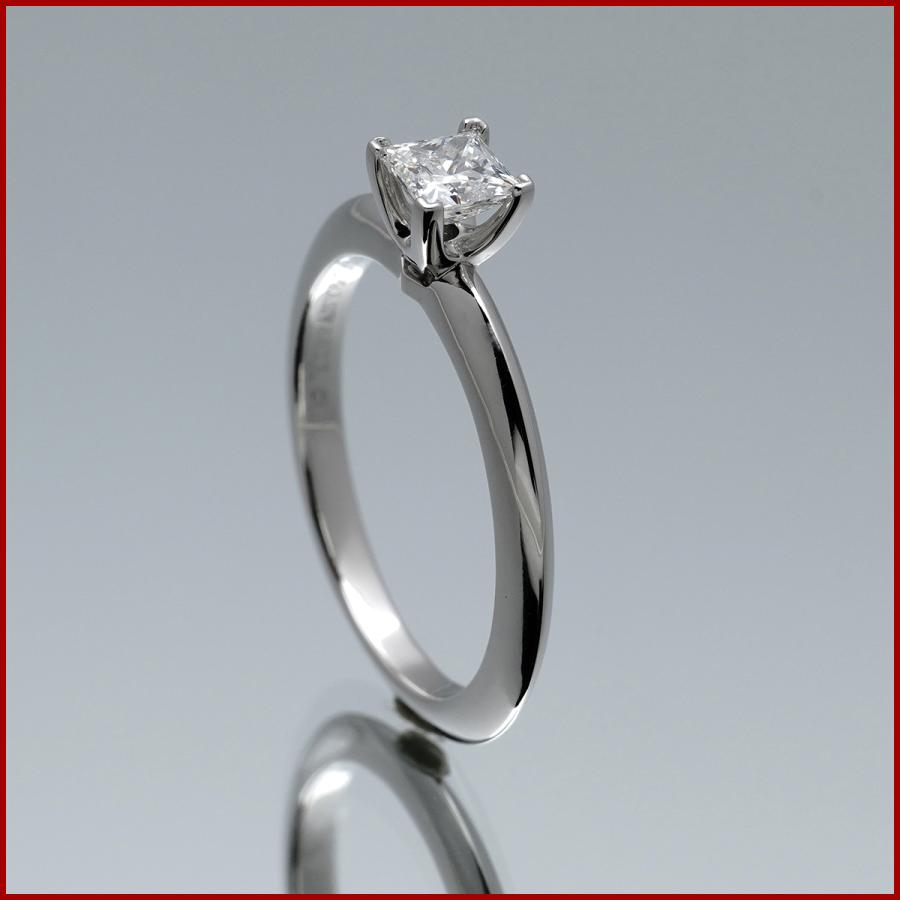 TIFFANY&Co.（ティファニー） スクエア プリンセスカット ダイヤ