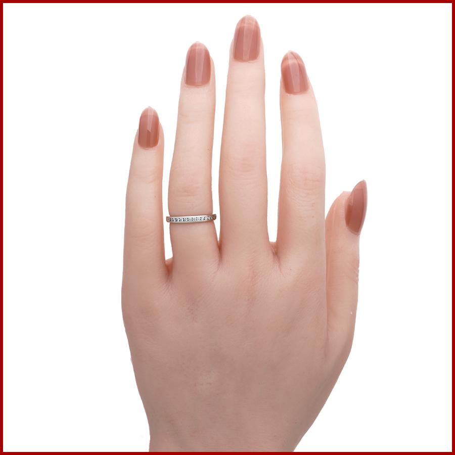 ◇ティファニー◇新品仕上済 チャネルセッティング ハーフ ダイヤ リング 950 TIFFANY&Co.（ティファニー） ダイヤモンド チャネルセッティング