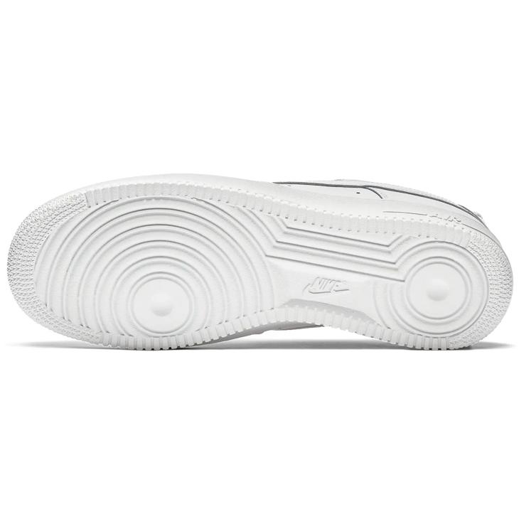 NIKE（ナイキ） 男性 メンズ AIR FORCE 1 '07 エア フォース 1 '07