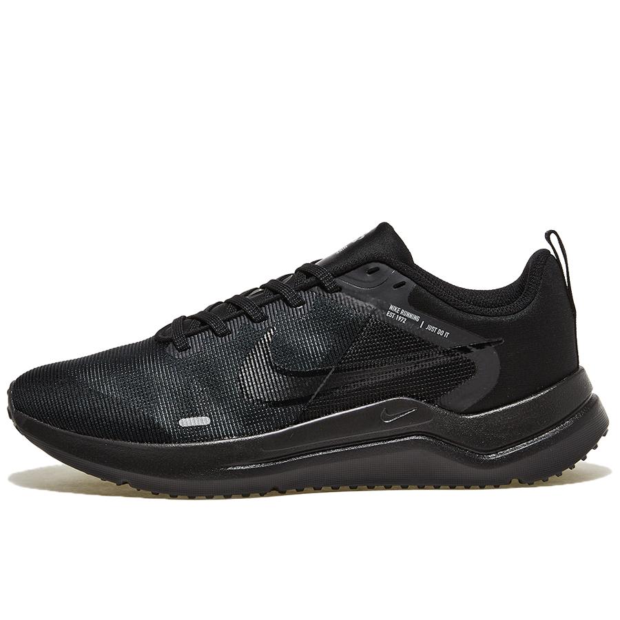 美品 NIKE DOWNSHIFTER12　30cm NIKE（ナイキ） DOWNSHIFTER 12（ダウンシフター12） スニーカー 靴