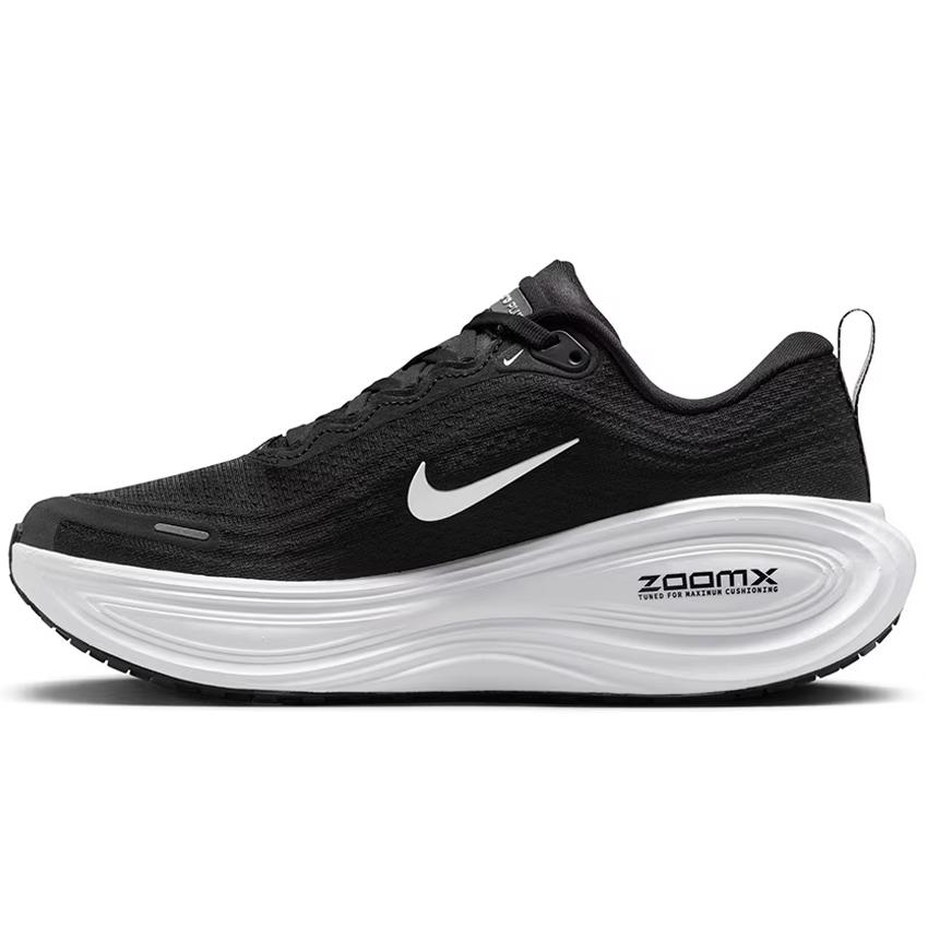 NIKE（ナイキ） 女性 レディース シューズ W VOMERO PLUS ウィメンズ