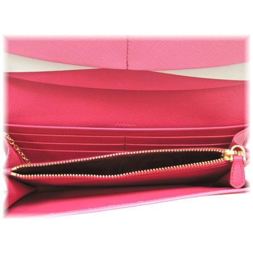 PRADA（プラダ） PRADA「プラダ」財布 長財布 新作 二つ折り長財布