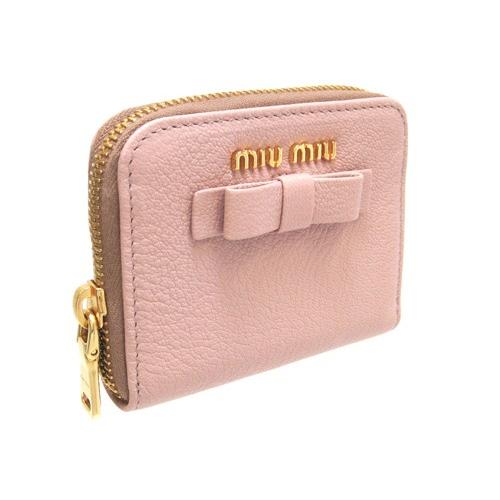miu miu（ミュウミュウ） ミュウミュウ財布 新作 コインケース