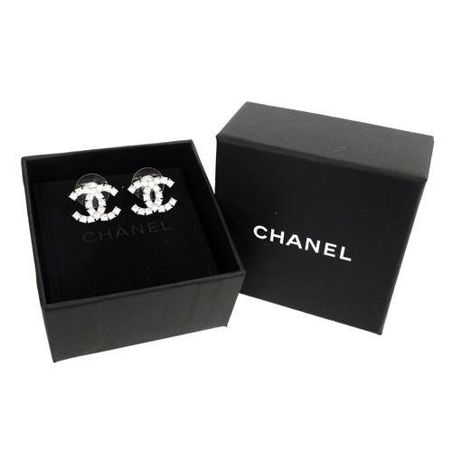 CHANEL シャネルCHANELピアス シャネルCHANEL ココマーク ライン