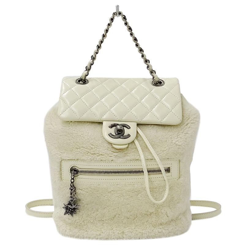 シャネル Chanel バッグ メンズファッション マトラッセ リュックサック デイパック レディース リュック ホワイト Vならショッピング ランキングや口コミも豊富なネット通販 更にお得なpaypay残高も スマホアプリも充実で毎日どこからでも気になる商品を