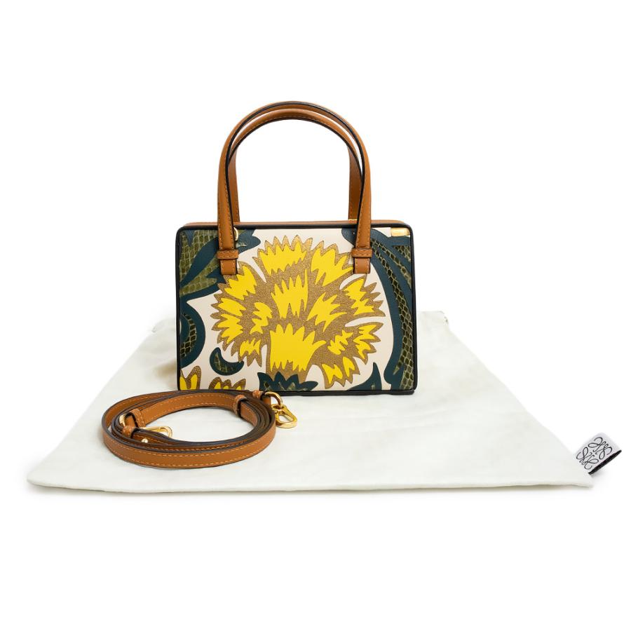 LOEWE (未使用 展示品)ロエベ ポスタル スモール フローラル LOEWE (未使用 展示品)ロエベ ポスタル スモール フローラル