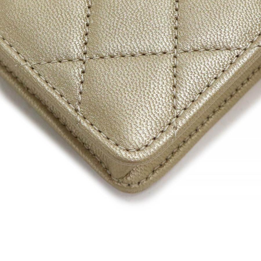 CHANEL (未使用 展示品)シャネル マトラッセ シックパール CHANEL (未使用 展示品)シャネル マトラッセ シックパール