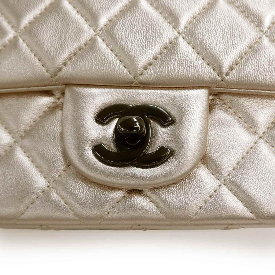CHANEL（シャネル） （美品）シャネル マトラッセ 20 ミニ フラップ
