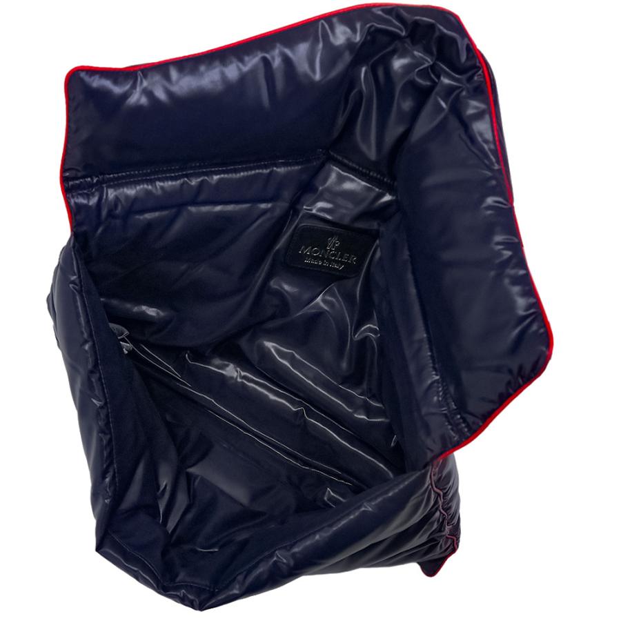MONCLER (未使用 展示品)モンクレール クラッチバッグ MONCLER (未使用 展示品)モンクレール クラッチバッグ