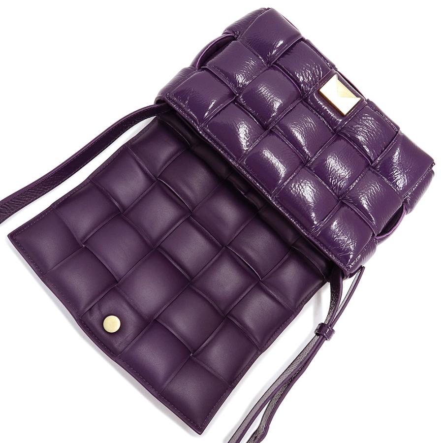 BOTTEGA VENETA (新品・未使用品)ボッテガヴェネタ パデッド BOTTEGA VENETA (新品・未使用品)ボッテガヴェネタ パデッド