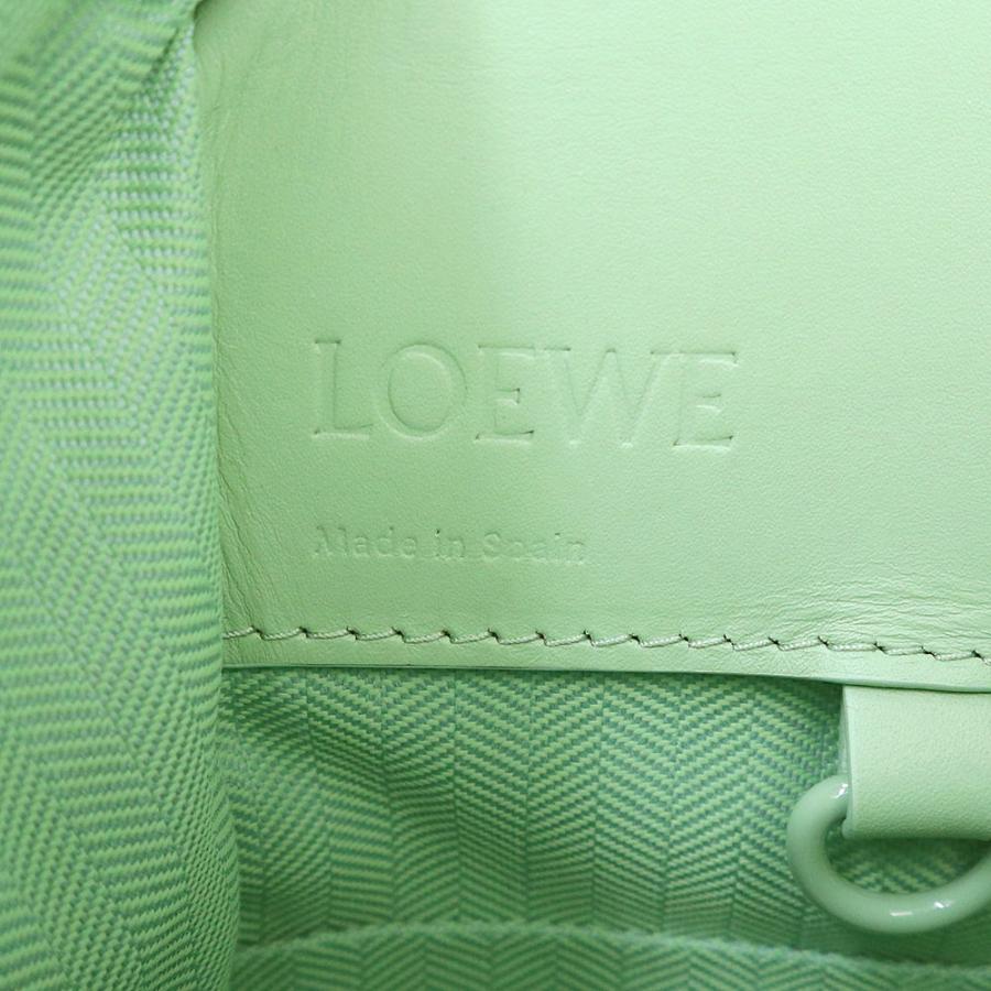 LOEWE (未使用 展示品)ロエベ ハンモック コンパクト LOEWE (未使用 展示品)ロエベ ハンモック コンパクト