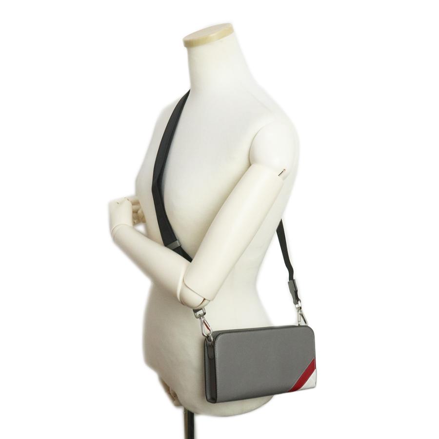 FENDI (新品・未使用品)フェンディ ズッカ クロスボディ FENDI (新品・未使用品)フェンディ ズッカ クロスボディ
