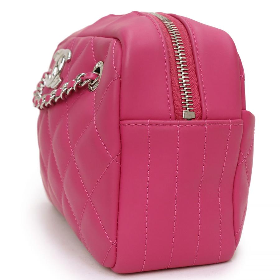 CHANEL（シャネル） （美品）シャネル カメラケース ココレイン ココ
