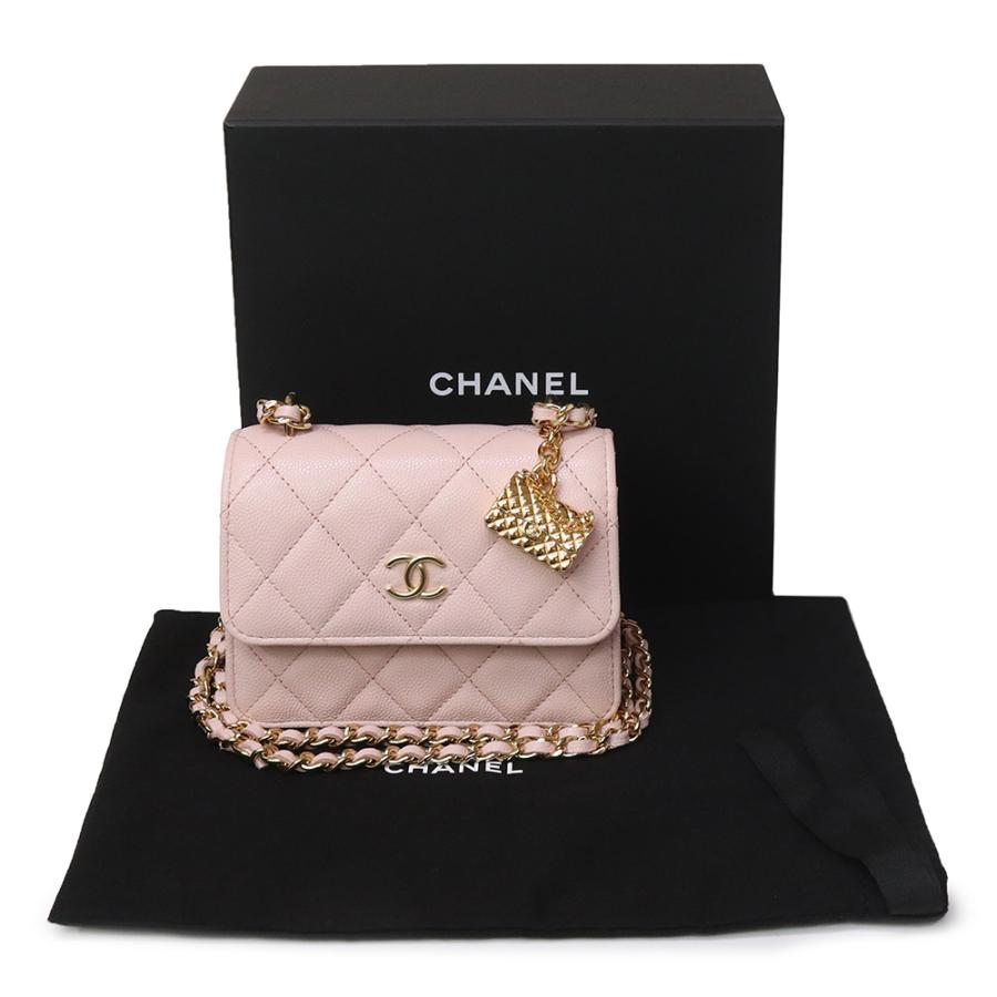 CHANEL (新品・未使用品)シャネル マトラッセ ミニ Wチェーン CHANEL (新品・未使用品)シャネル マトラッセ ミニ Wチェーン