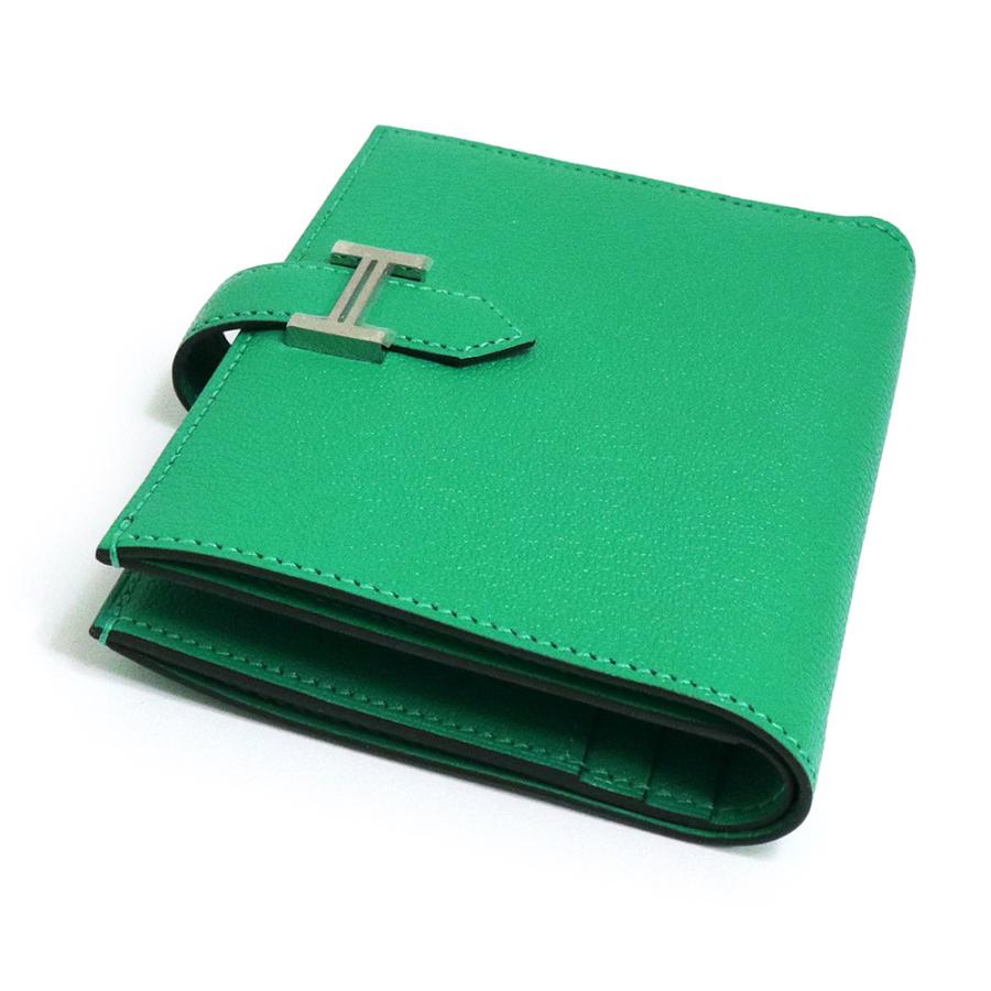 HERMES (新品・未使用品)エルメス ベアン コンパクト 二つ折り HERMES (新品・未使用品)エルメス ベアン コンパクト 二つ折り