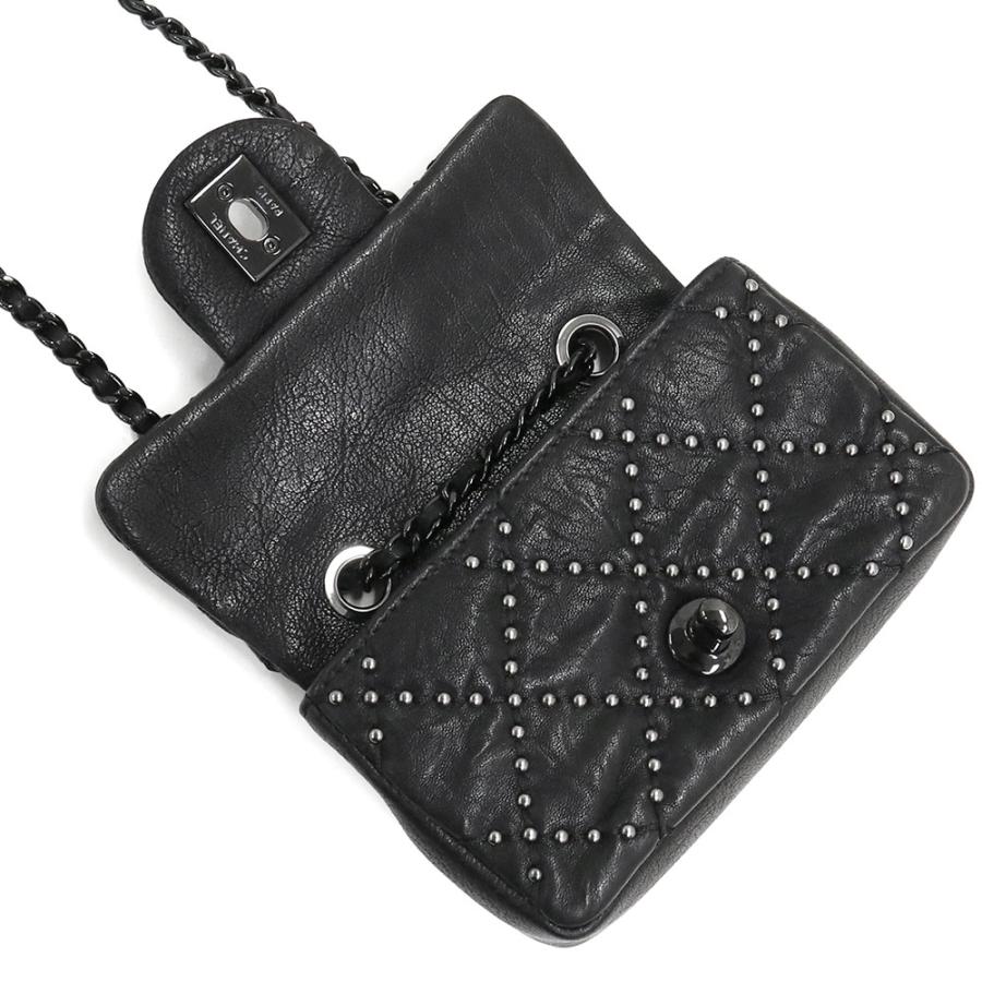 CHANEL (未使用 展示品)シャネル ミニ マトラッセ スタッズ CHANEL (未使用 展示品)シャネル ミニ マトラッセ スタッズ