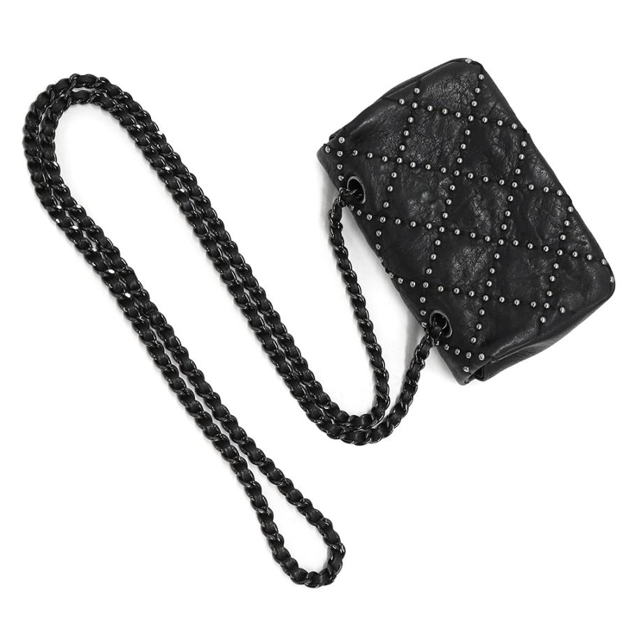 CHANEL (未使用 展示品)シャネル ミニ マトラッセ スタッズ CHANEL (未使用 展示品)シャネル ミニ マトラッセ スタッズ