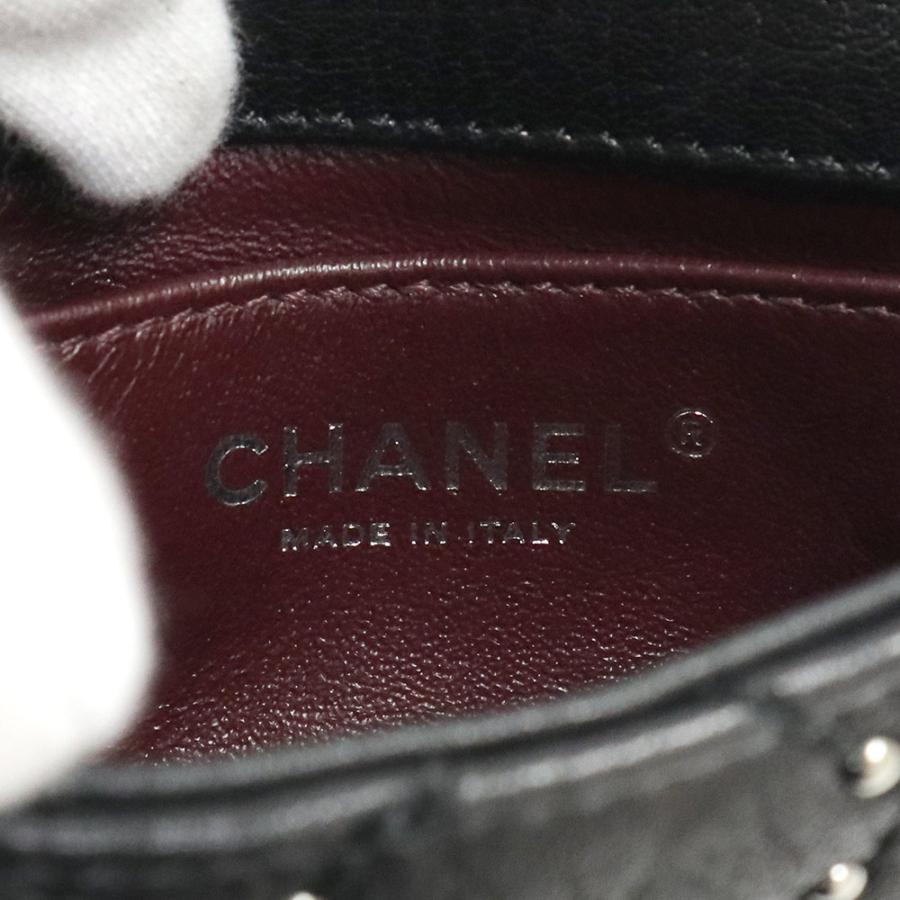 CHANEL (未使用 展示品)シャネル ミニ マトラッセ スタッズ CHANEL (未使用 展示品)シャネル ミニ マトラッセ スタッズ