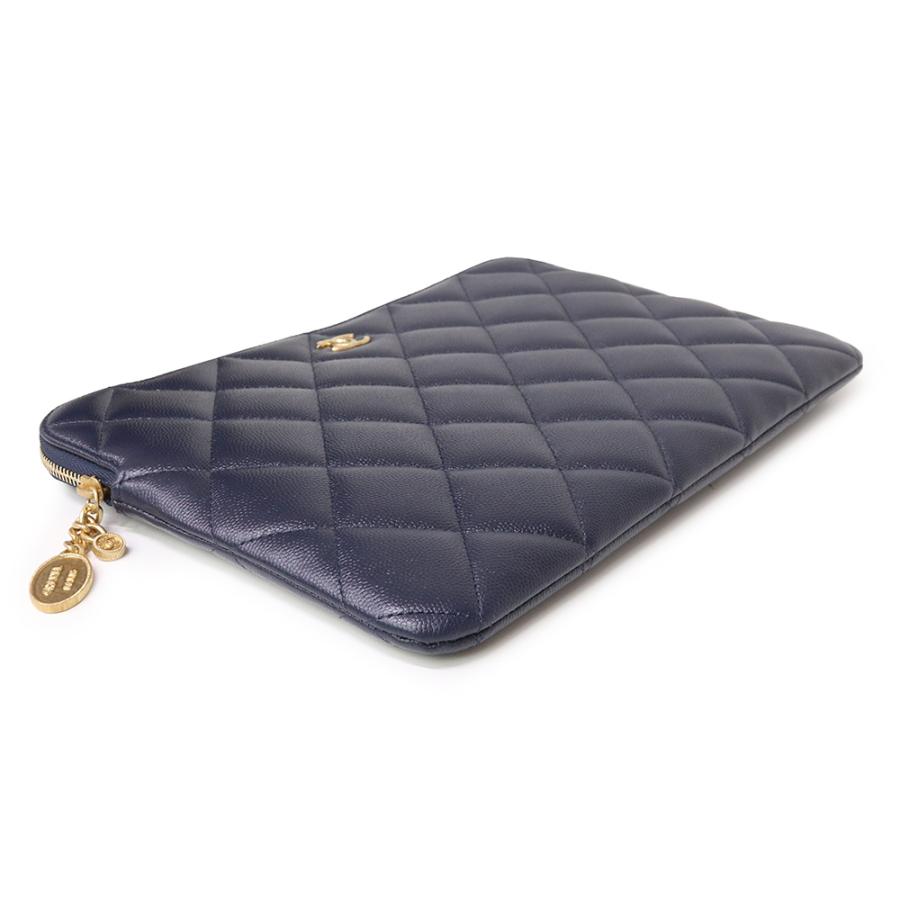 CHANEL (新品・未使用品)シャネル マトラッセ ココマーク CHANEL (新品・未使用品)シャネル マトラッセ ココマーク