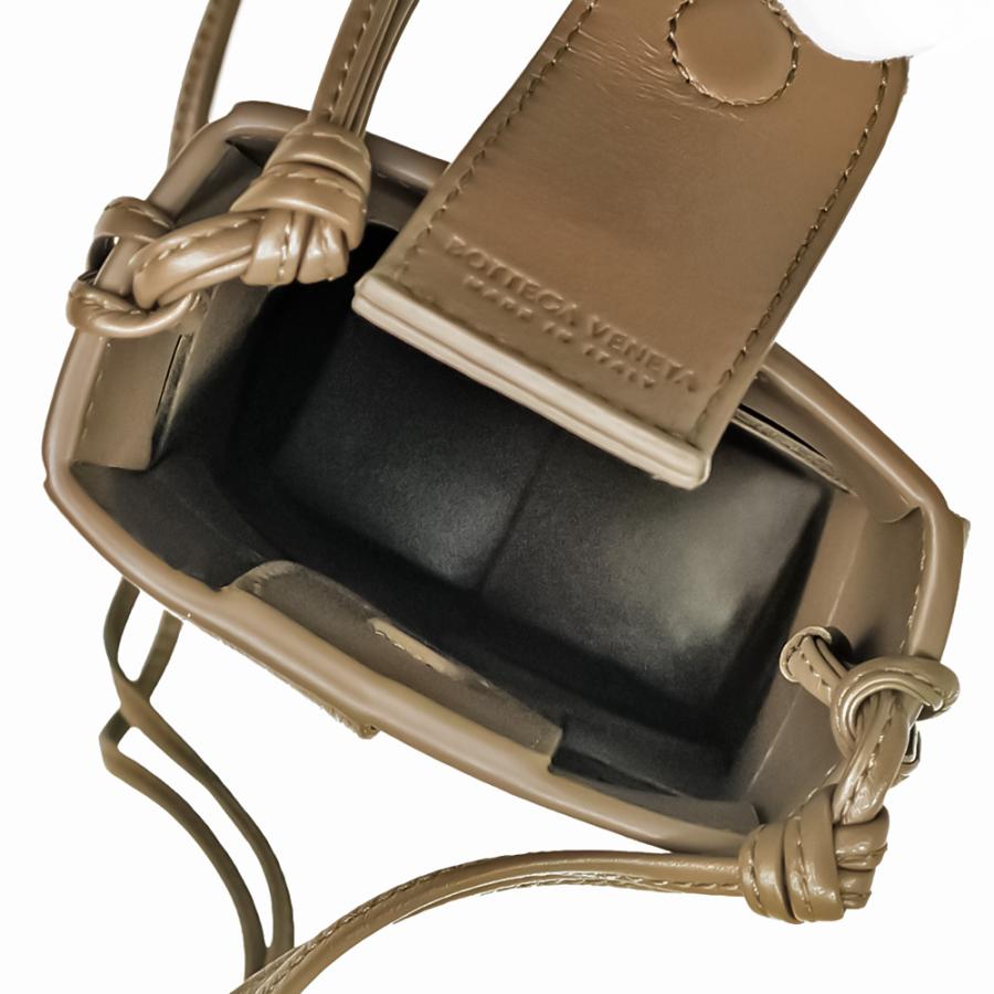 BOTTEGA VENETA (未使用 展示品)ボッテガヴェネタ カセット BOTTEGA VENETA (未使用 展示品)ボッテガヴェネタ カセット
